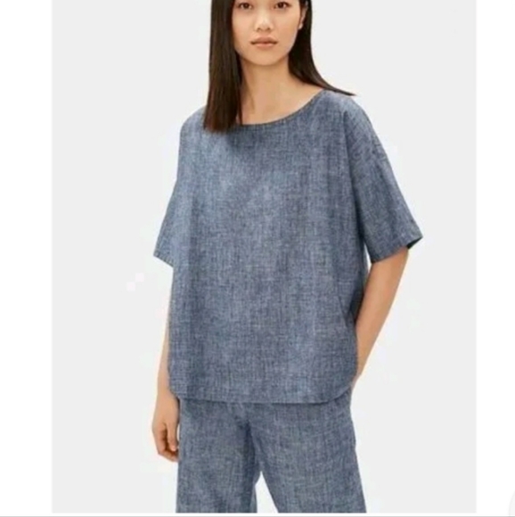 Eileen Fisher Tops - NWT Eileen Fisher Hemp Organic Cotton Chambray Ballet Neck Box Top. Size XXS
